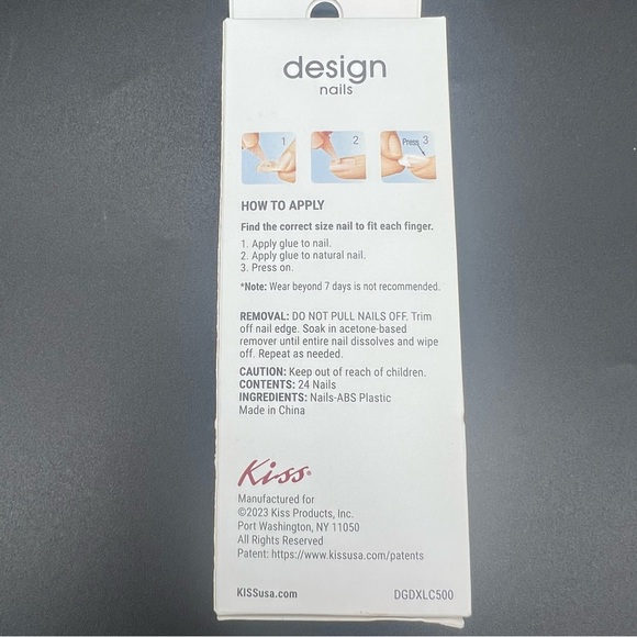 Kiss Design Nails Ready-To-Wear DGD05  "Not Alone" Extra Long Coffin Style New - Picture 3 of 3